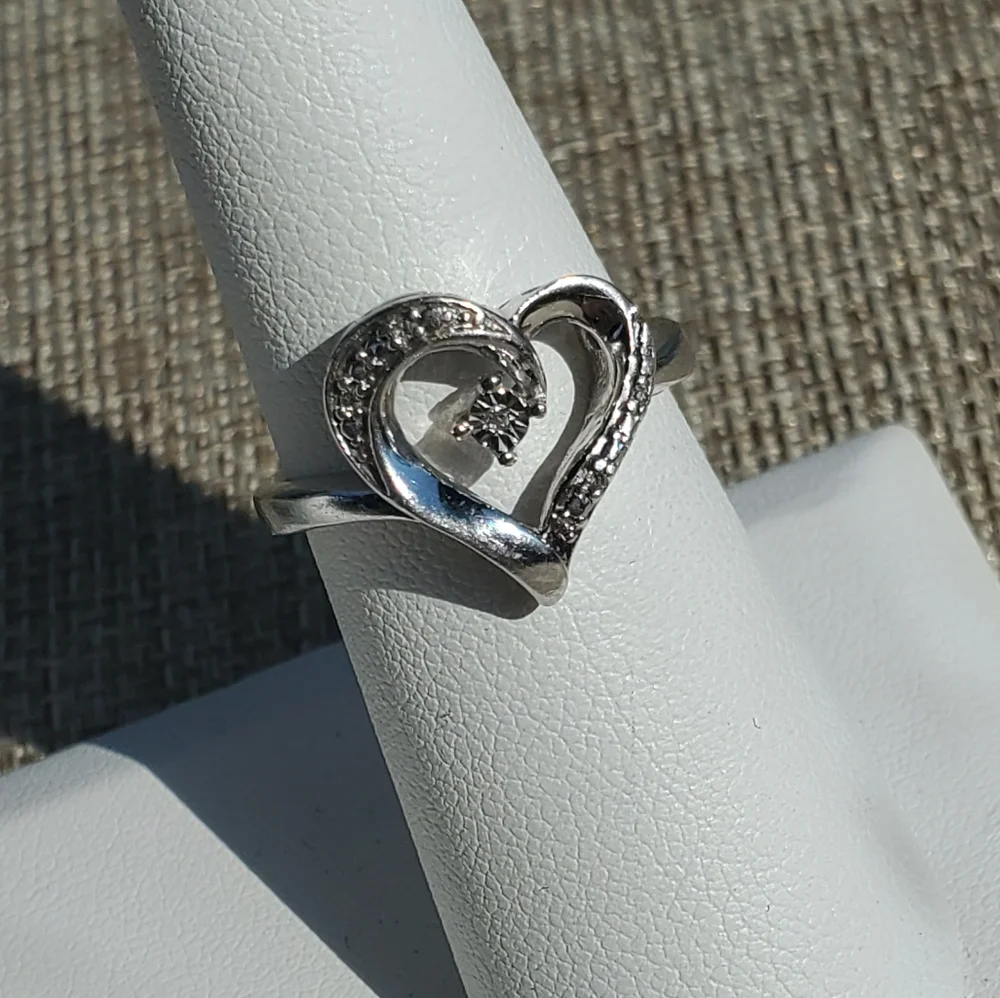 Sterling Diamond Heart Scrolled Ring - Picture 3 of 16